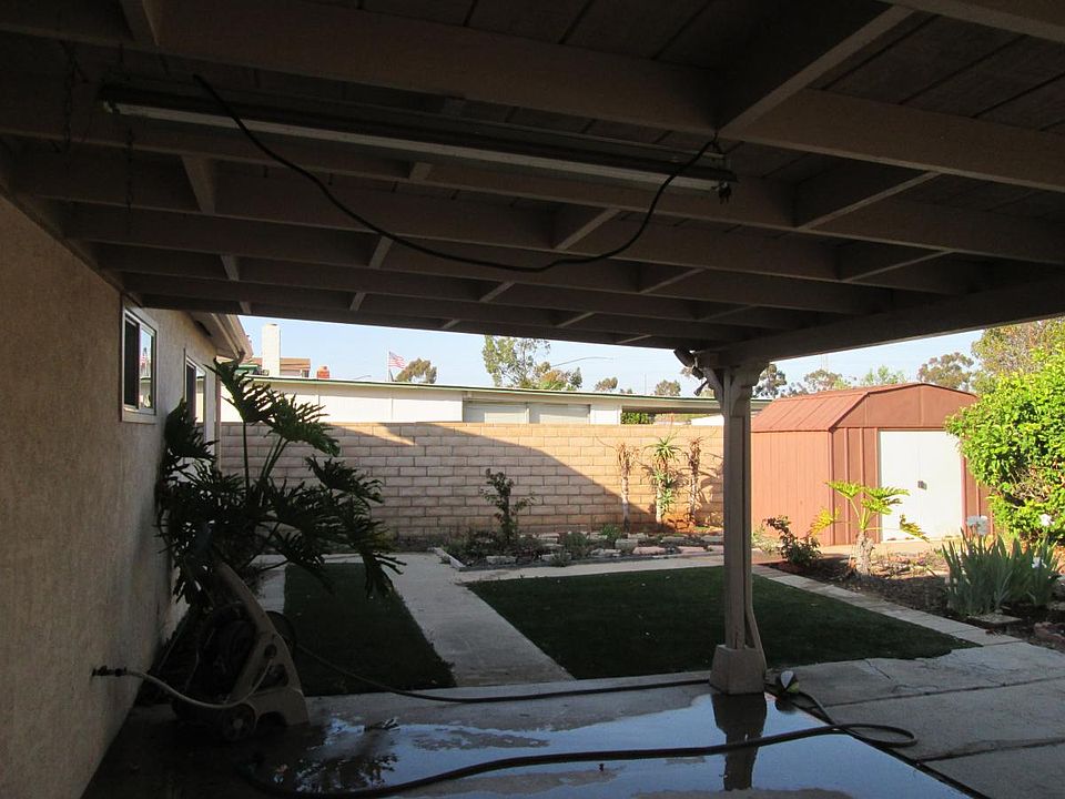 1st image of 4451 Berwick Dr