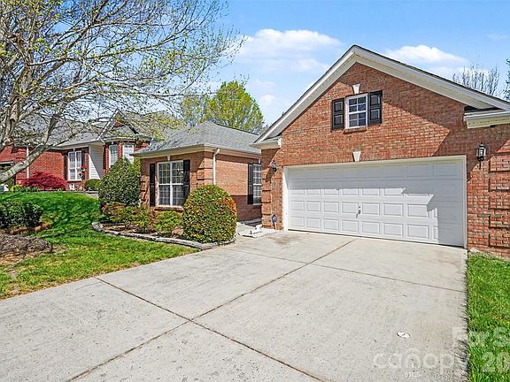 2nd image of 977 Platinum Dr