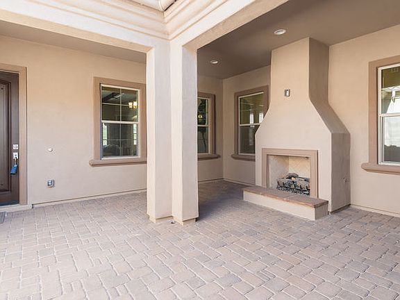 3rd image of 10671 N 137th St