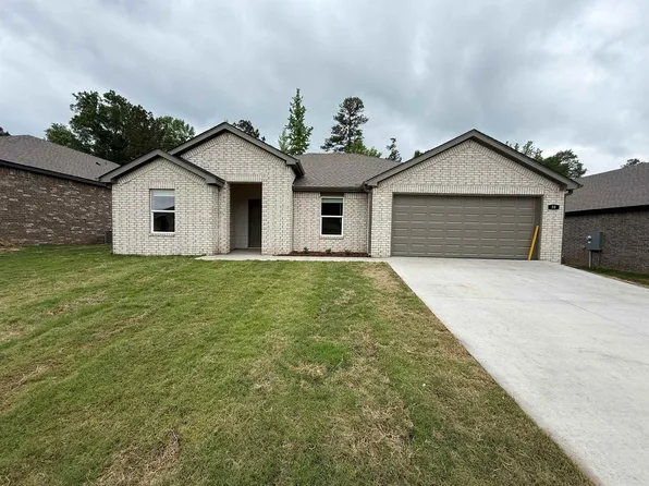 58 Wolfsbridge Loop, Cabot, AR 72023