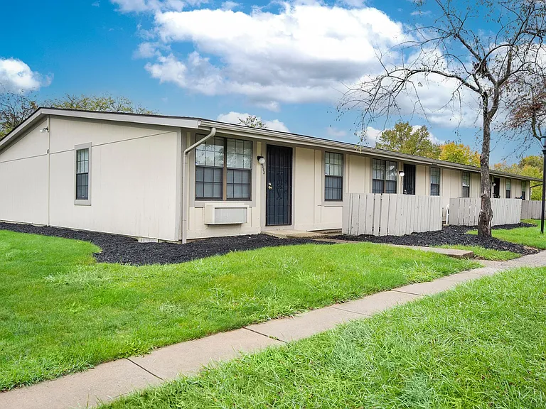 Independence Village, Reynoldsburg, OH — Photo 18