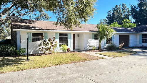 10548 86th Ave Photo 1