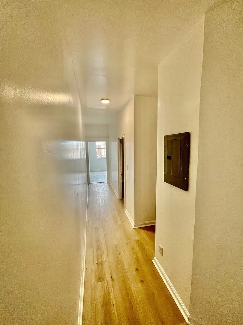 Charming 2BR Duplex in Philadelphia — Photo 1