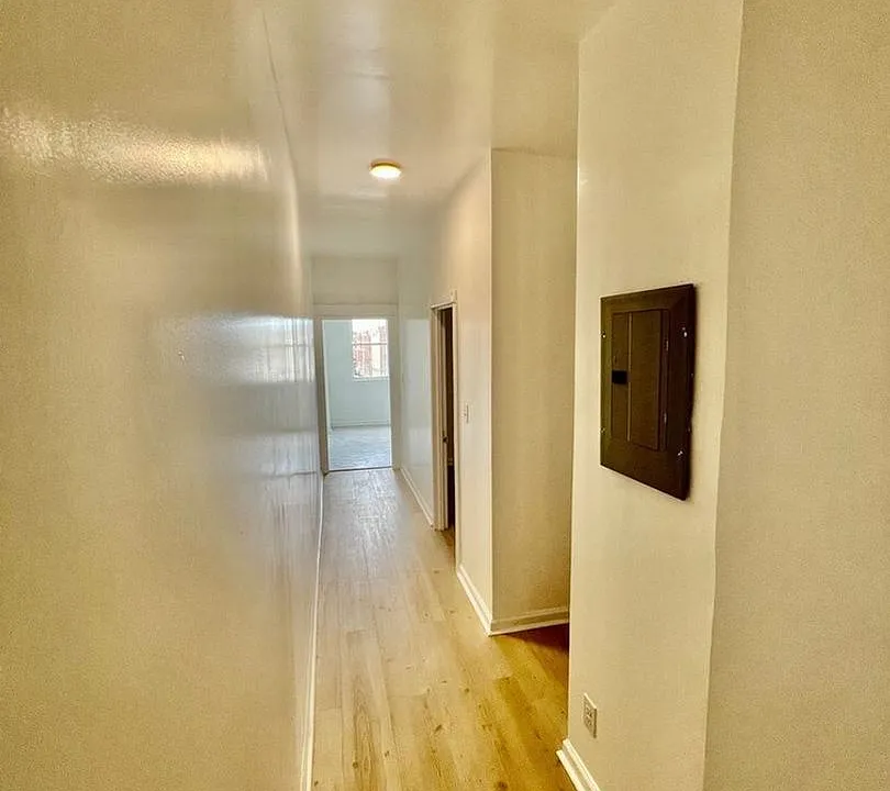 7607 Ogontz Ave #2