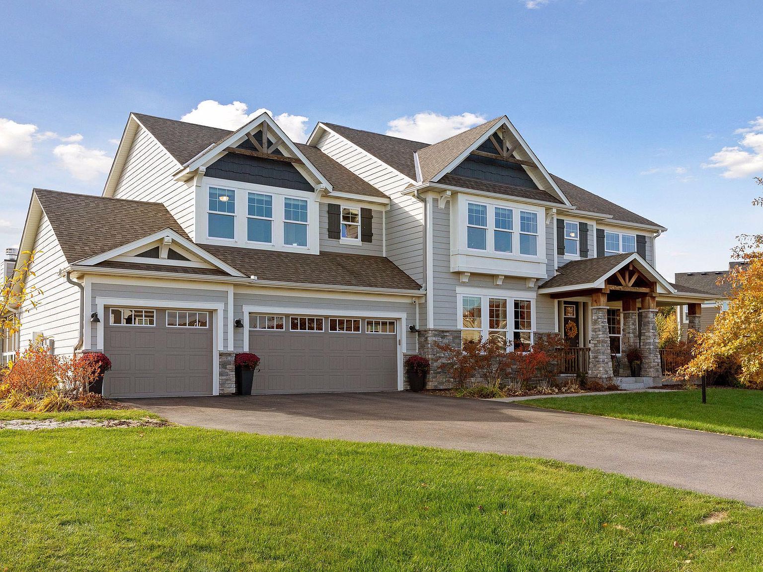 17 Cunningham Rd, North Oaks, MN 55127 Zillow