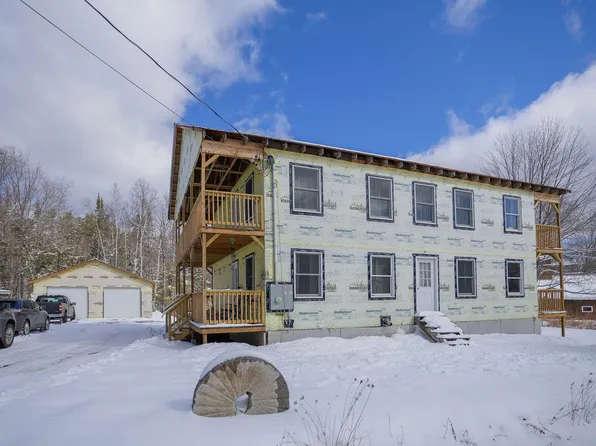 33 Lake Street, New Vineyard, ME 04956