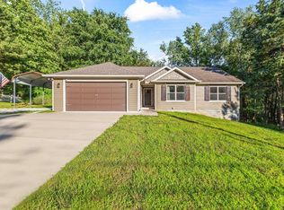 100 Station Dr LOT 1 & 2, Waverly, TN 37185