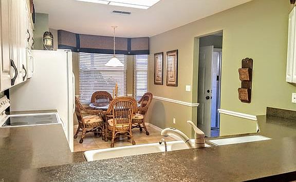 3rd image of 14290 Hickory Links Ct APT 1911