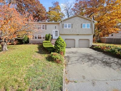 9 Gloversbrook Rd, Randolph, MA, 02368