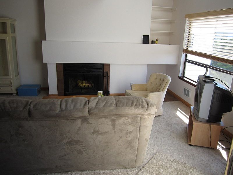 2nd image of 21937 7th Ave S APT 220