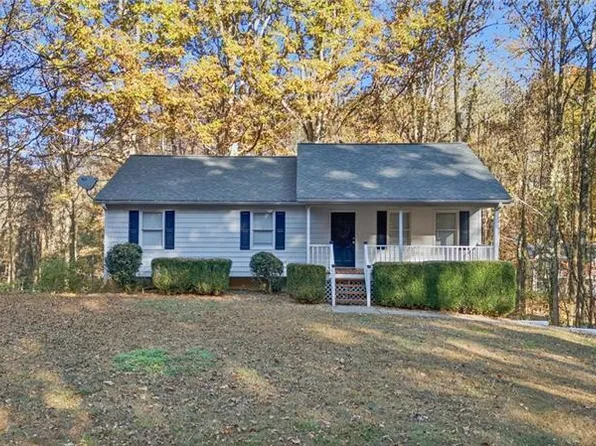 202 Emerald Creek Dr, Jasper, GA 30143