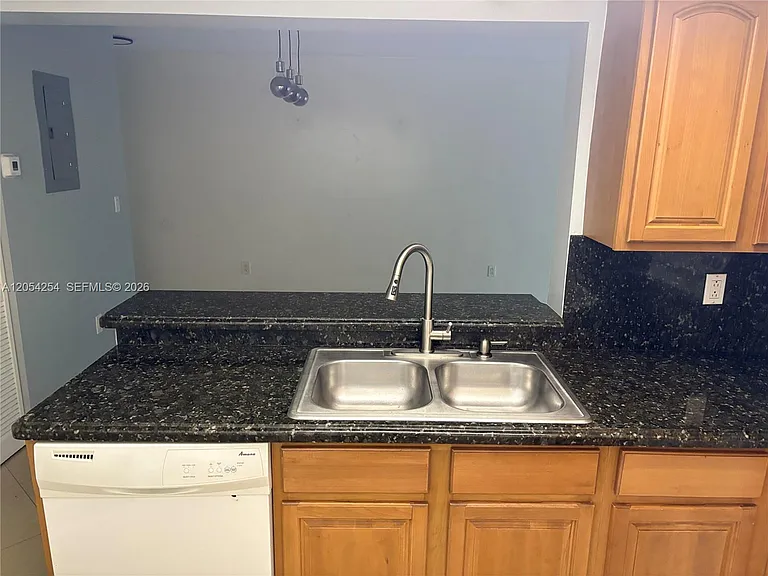 9711 Fontainebleau Blvd #D106 — Photo 10