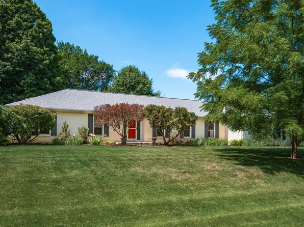 8759 Ramblewood Ct NW, Pickerington, OH 43147