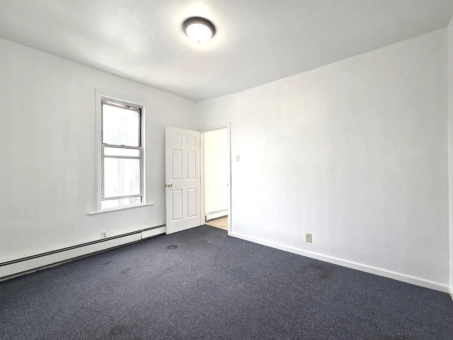 2 bed, 1.0 bath, $1,800 — Photo 1