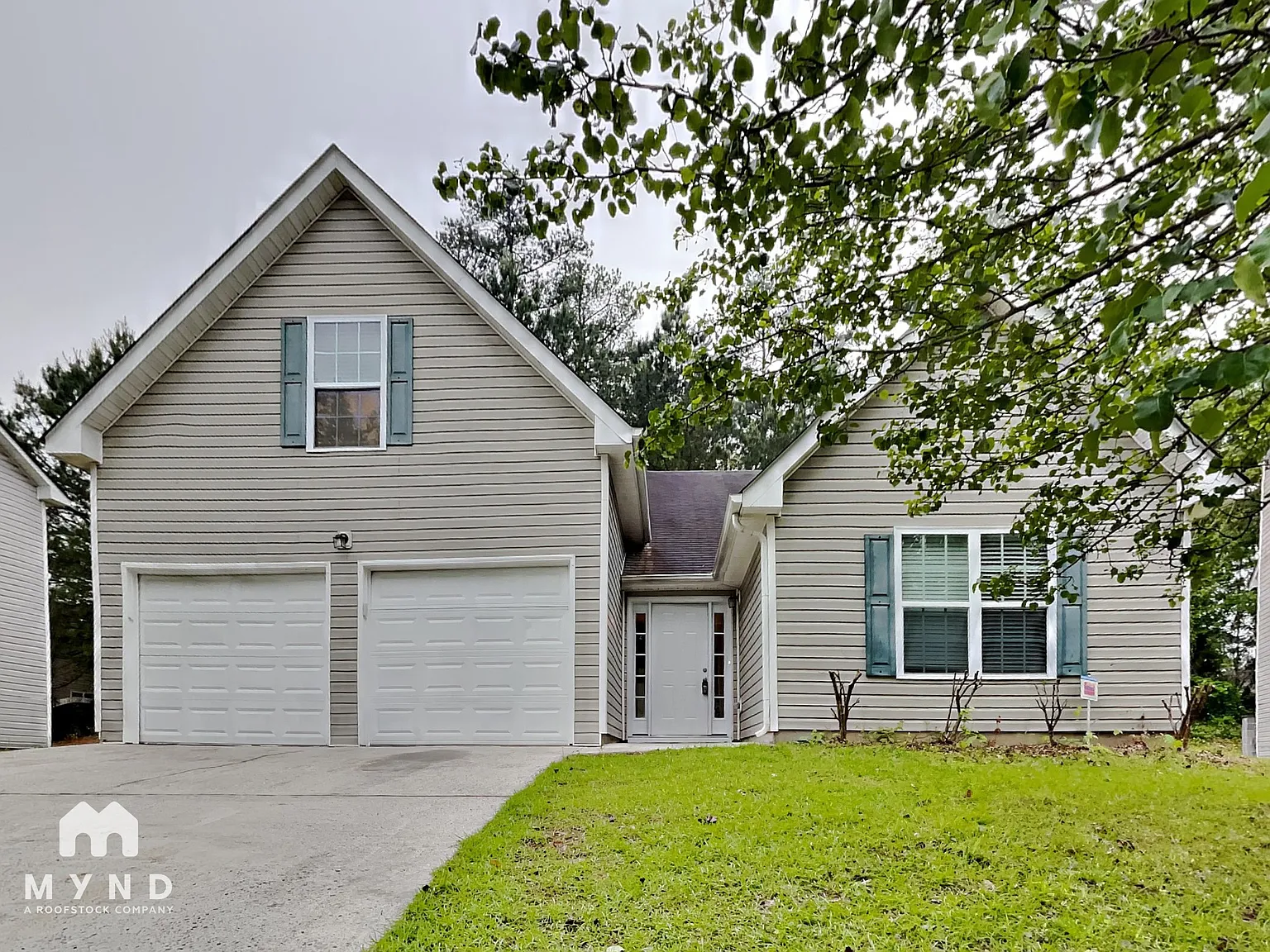 4 bed, 3.0 bath, 1802 sqft, $2,175 — Photo 1