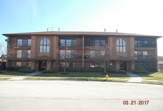 1st image of 11111 Heritage Dr APT 1B