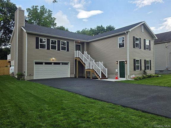 2nd image of 620 Homestead Avenue
