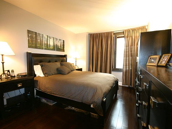 5th image of 44 W 62nd St APT 8E
