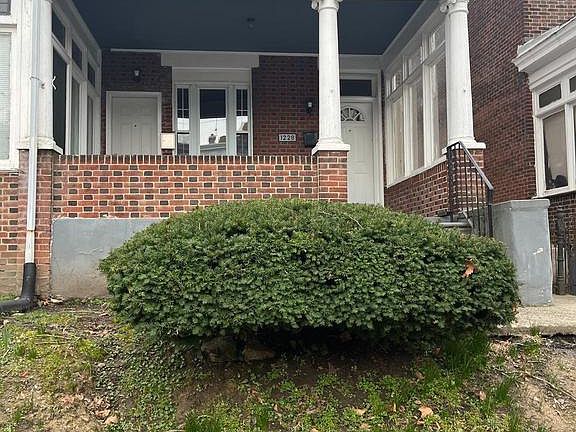 5th image of 1228 Wagner Ave #1