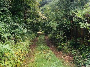 9442 Community Hall Rd, Union Pier, MI 49129