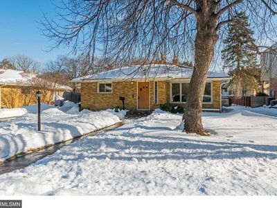 664 Montcalm Pl, St Paul, MN, 55116