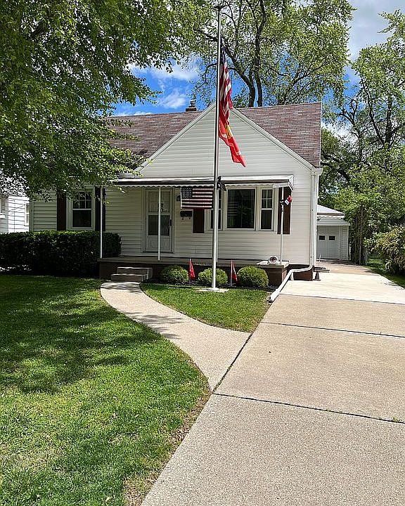 1st image of 154 Hannum Ave