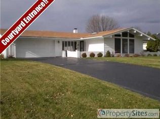 3024 Byrnwyck W, Maumee, OH 43537