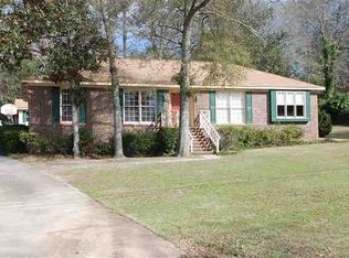 462 Willow Oaks Dr, Ozark, AL 36360