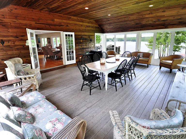 72 Sandy Beach Rd — Photo 7