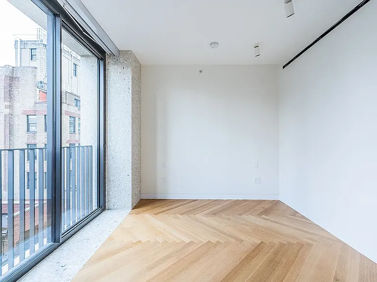 16 W 40th St #18D — Photo 10