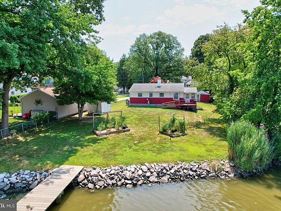 5th image of 5936 Rockhold Dr