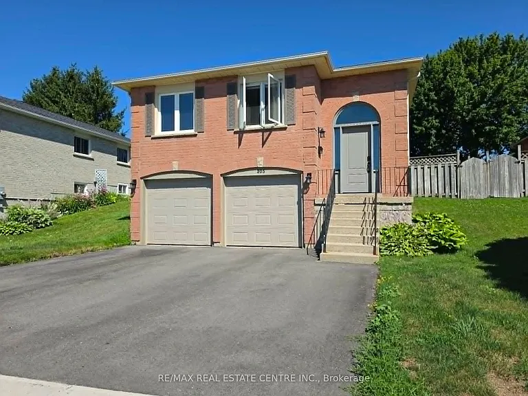 305 Hansen Blvd #LOWER — Photo 1