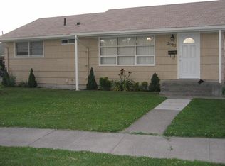 2033 Lark Dr, Walla Walla, WA 99362