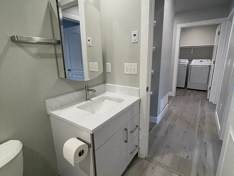 6150 W Karen St #2-4 — Photo 47