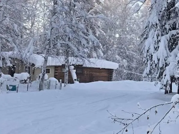 1908 Koonz Dr, North Pole, AK 99705
