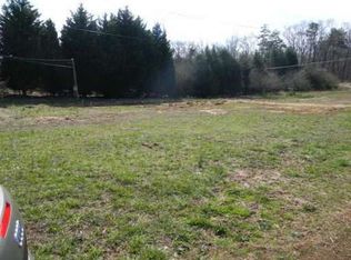 6237 Burruss Mill Rd, Cumming, GA 30041