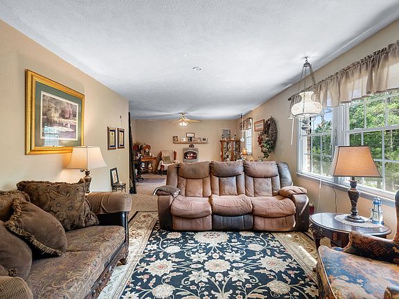 5th image of 3509 Huntland Dr