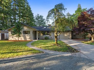 19707 SE Wax Rd, Maple Valley, WA 98038