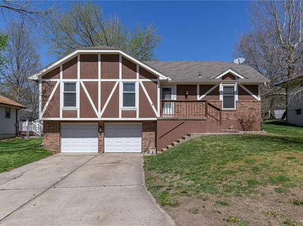 19116 E 14th St N, Independence, MO 64056