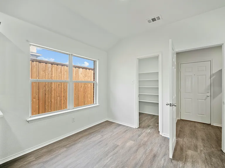 2130 Harvester Dr — Photo 25