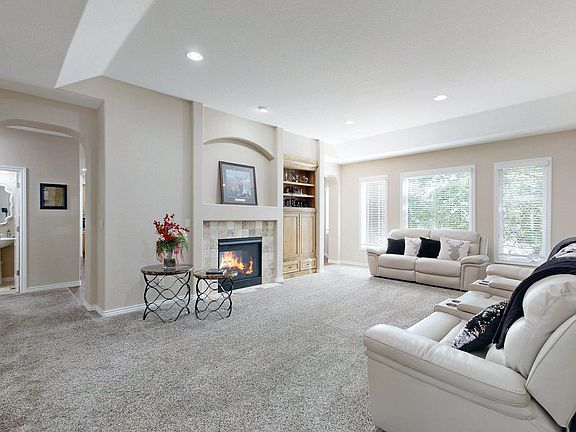 3rd image of 1591 Landon Ct