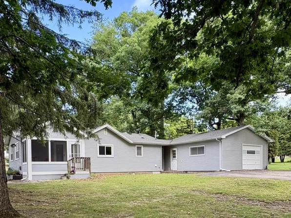 W3724 Washington DRIVE, Lake Geneva, WI 53147