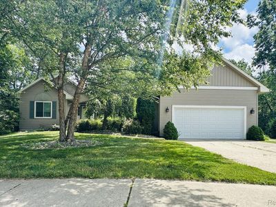 2303 Blue Heron Ct, Fenton, MI, 48430