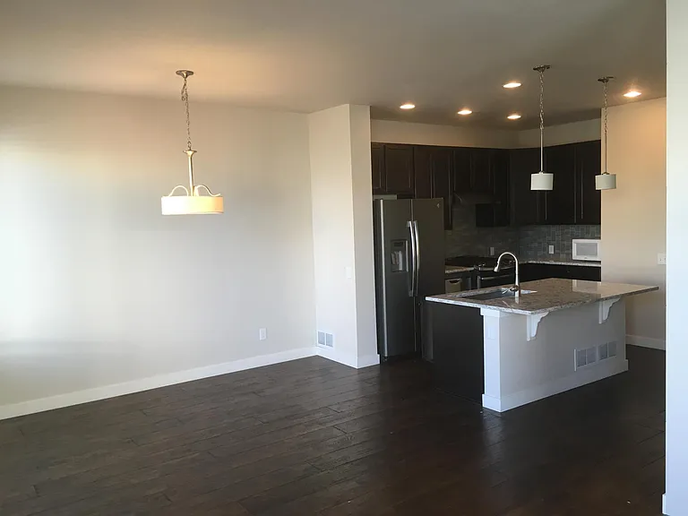 11253 Colony Cir — Photo 6