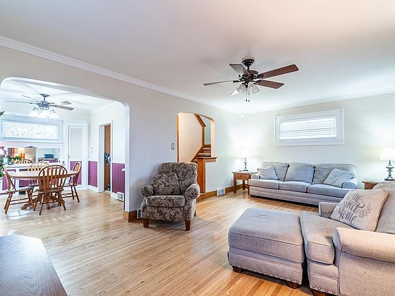 5th image of 2022 Saint Marys Ave