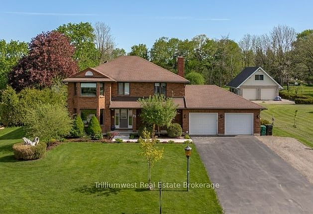1st image of 32 Sunset Dr