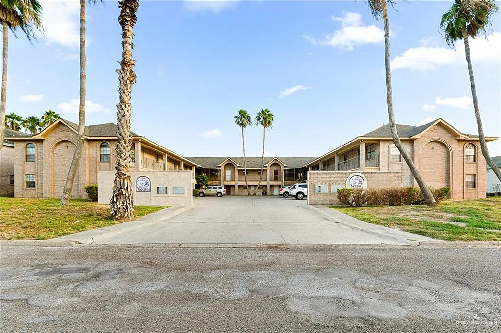 2 bed, 2.0 bath, 940 sqft, $850 — Photo 1