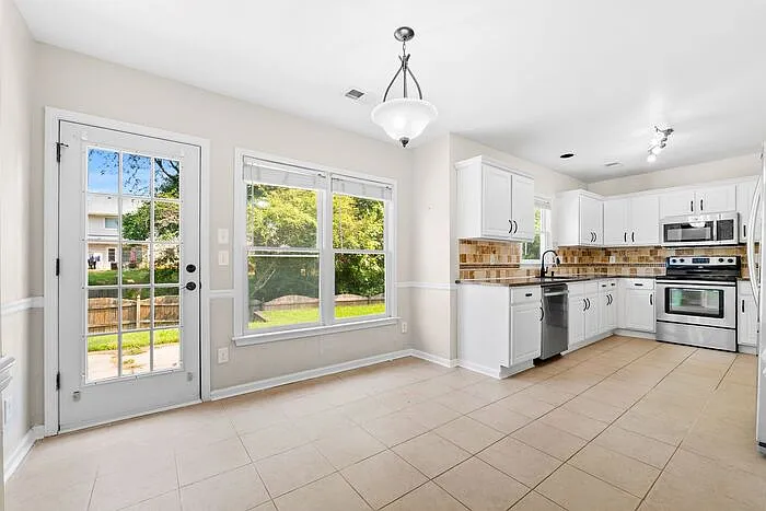 3485 Maple Terrace Dr — Photo 14