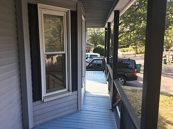 2nd image of 72 Gertrude St