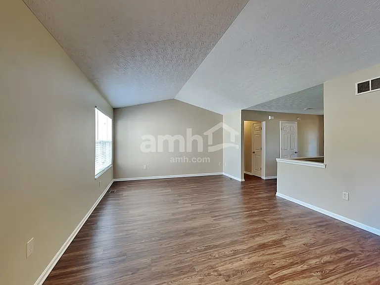 1166 Linford Cir — Photo 5